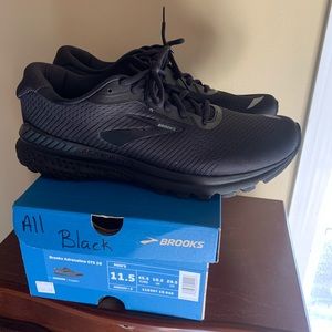 Brooks Adrenaline GTS 20 Running Shoes